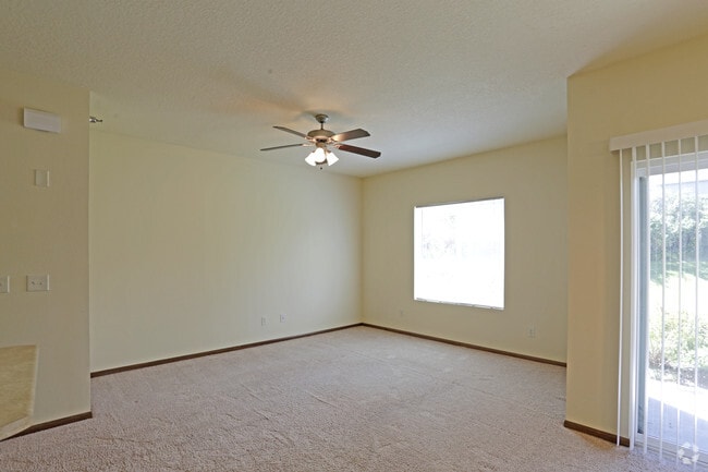 Avondale Trace Condos, Ankeny, IA 50021 - photo 3