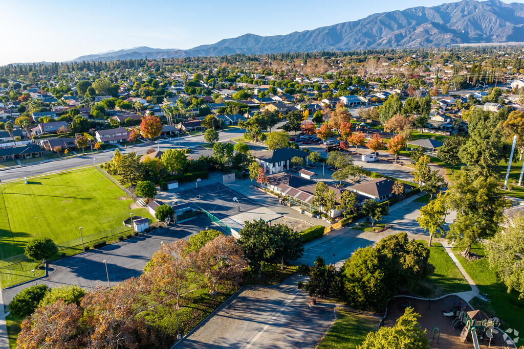 Carden Arbor View School provides a safe, positive, and nurturing environment for students.