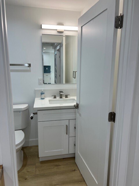 631 Marr St, Los Angeles, CA 90291 - photo 4