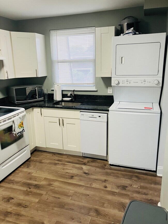 26 Florence Tollgate Place Unit 8, Florence, NJ 08518