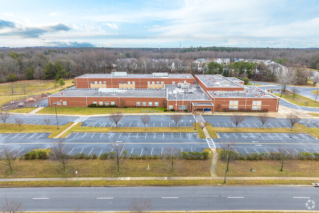 Seven Oaks Elementary School in Severn builds a foundation for success.