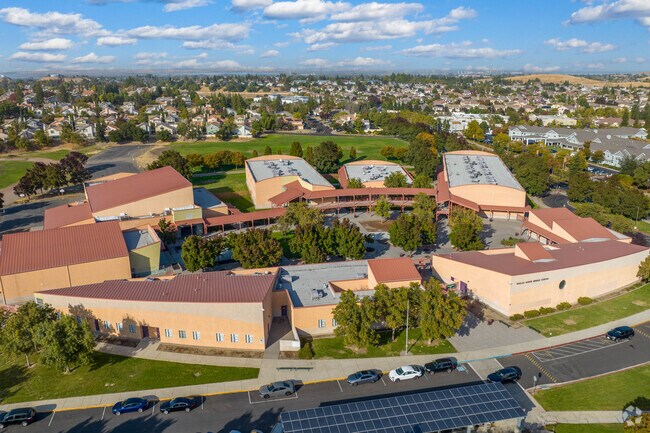 Dallas Ranch Middle School scores a C on Niche.