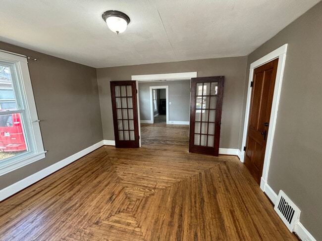 219 1st Ave, Edwardsville, IL 62025 - photo 2