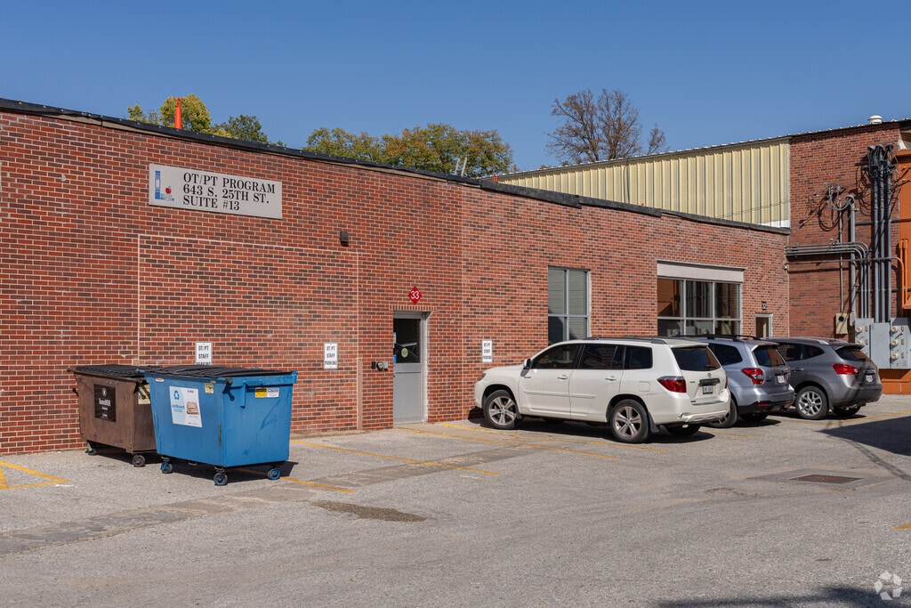 Lincoln students can attend the Arts & Humanities Focus Program.