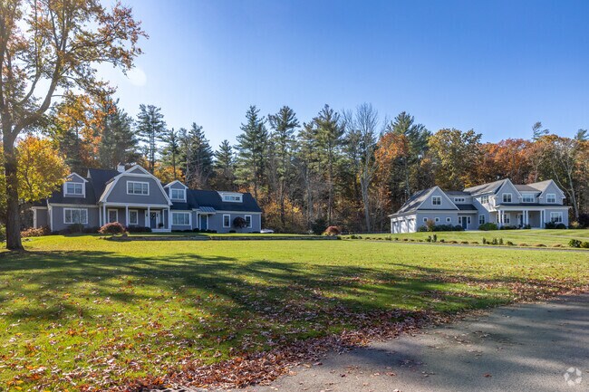 Homes in Marshfield Hills often have large front yards.