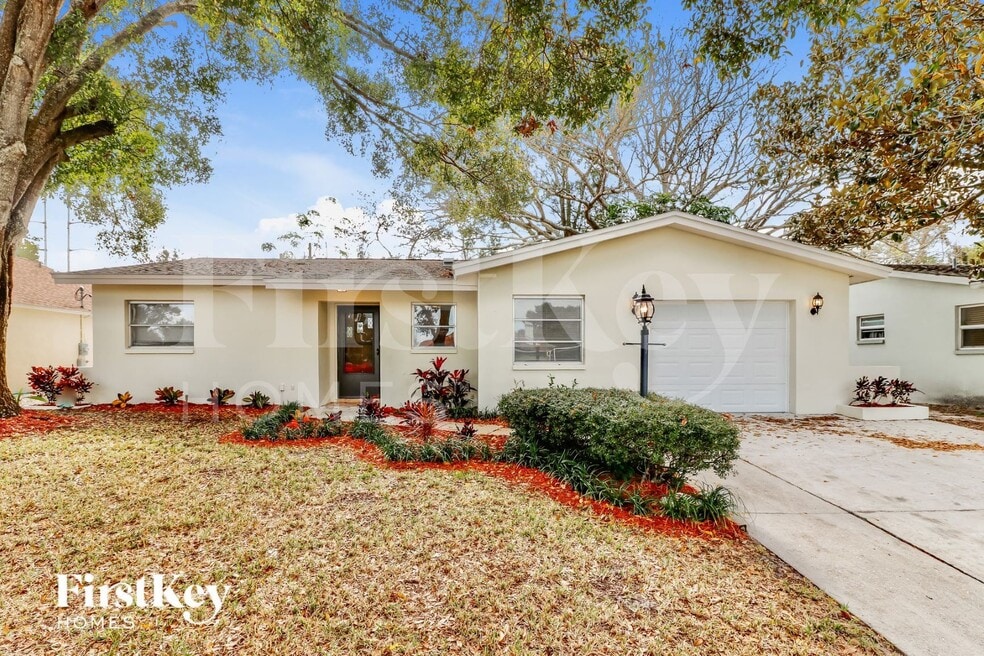 6910 297th Ave N, Clearwater, FL 33761 - photo 1