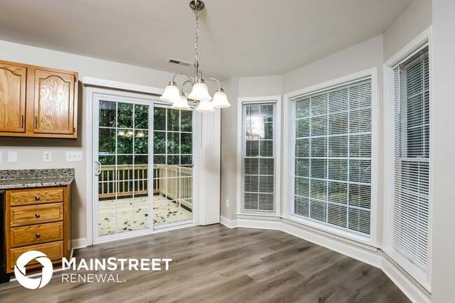 5232 Springhouse Farm Rd, Winston Salem, NC 27107 - photo 7