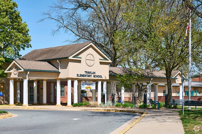 Travilah Elementary School provides education for elementary school students.