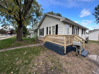 6639 Alexander Ave, Hammond, IN 46323