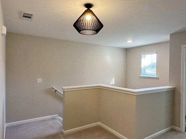 4372 Grosbeak Dr, Hoschton, GA 30548 - photo 7