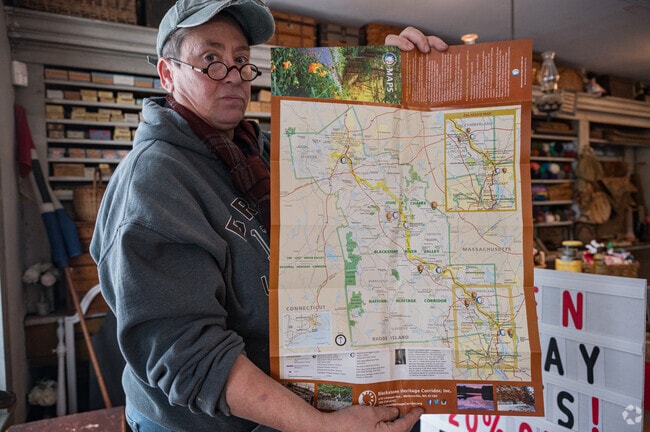 Douglas Historical Society presents Blackstone history and sightseeing information.