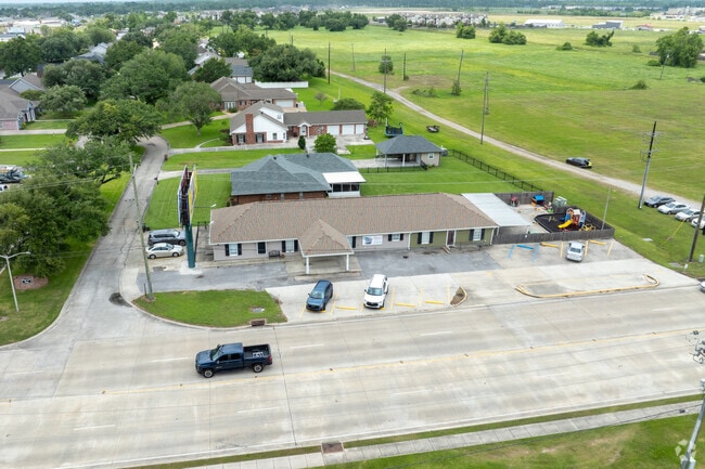 Stella Learning Center is a private school in Houma, Louisiana serving students from Elementary through High School.