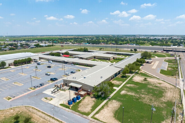 Cesar Chavez Middle School host grades 6th grade to 8th grade in the general Mission area.