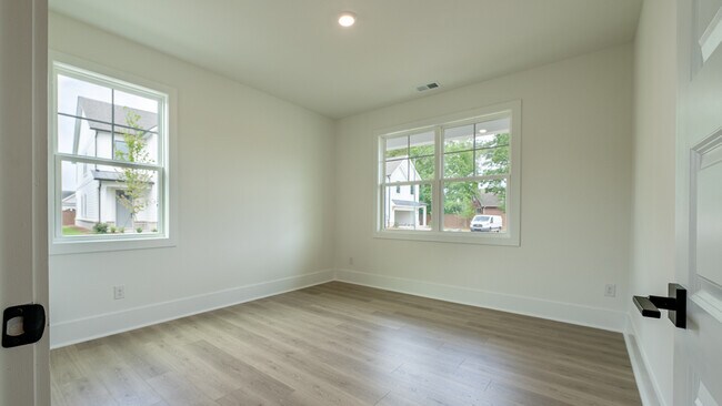 1514 Gatekeeper Terrace, Marietta, GA 30066 - photo 4