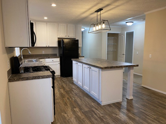 1123 Stoneridge Ct, Mount Pleasant, MI 48858