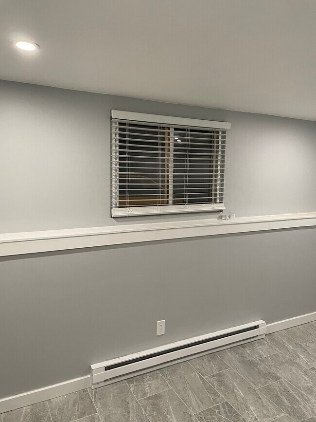 333 Central St unit 1H, Saugus, MA 01906 - photo 6