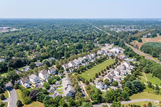 Neighborhood homes are very well maintained in Plainsboro, NJ.