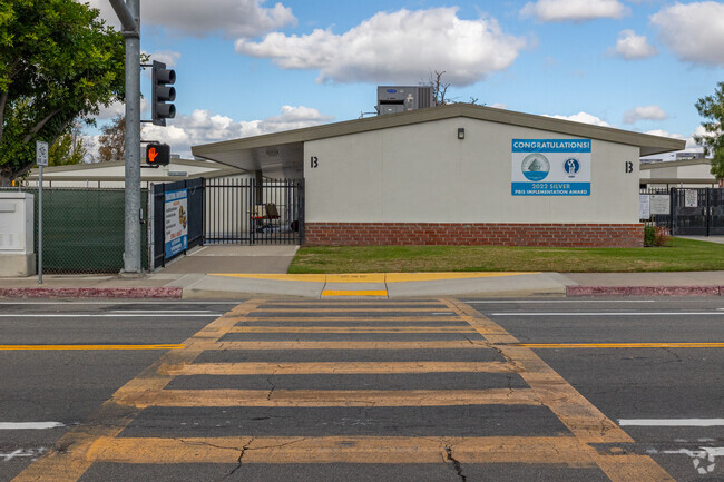 Violette Elementary School is a well known school in the community.