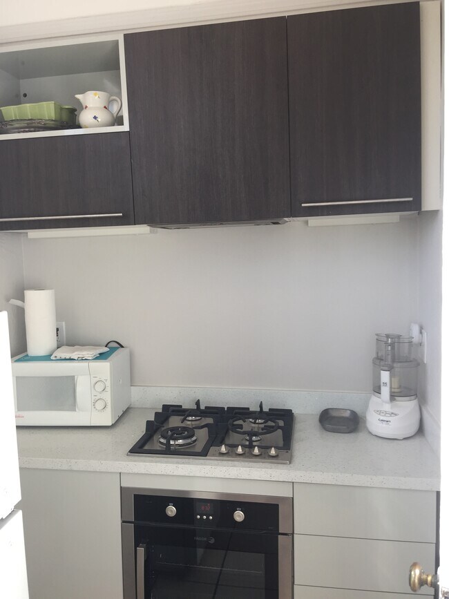 128 N 10th St Unit E, San Jose, CA 95112