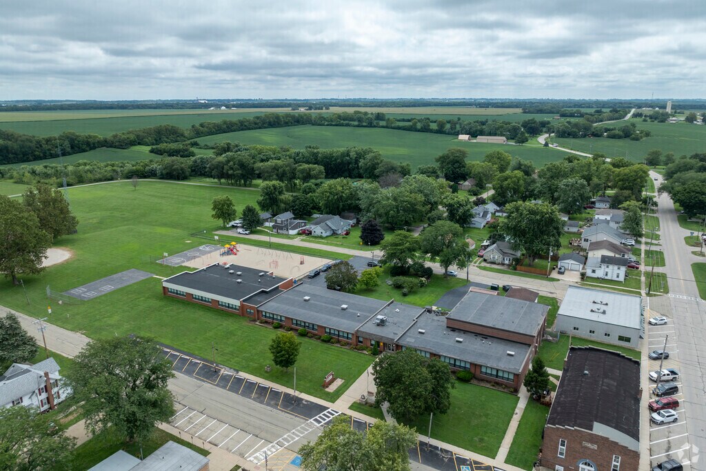 Sheridan Elementary School is an above average, public school.