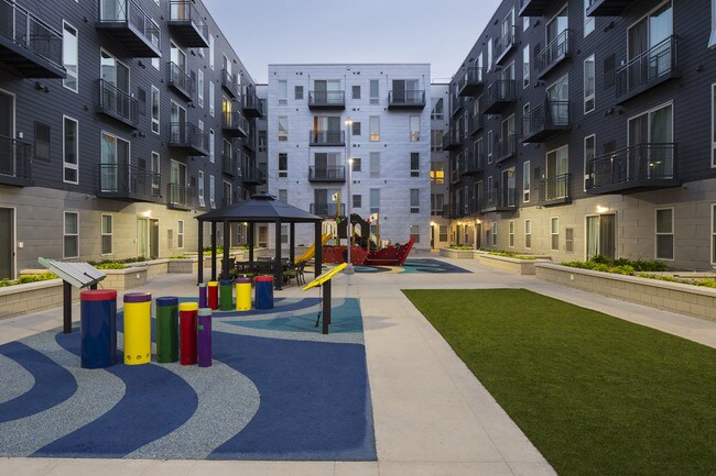 Five15 on the Park, Minneapolis, MN 55454 - photo 6