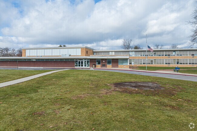 Jefferson Middle School is part of the Aurora West Unified School District No. 129.