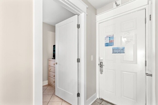 The Summit Beach Resort Condominium unit FL3-ID1355035P, Panama City Beach, FL 32408 - photo 7