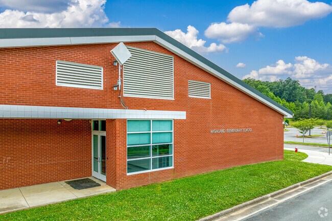 Highland Elementary School serves over 500 students in the Burlington area.