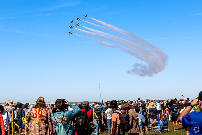 Every year Lakeland Linder Airport host the annual Sun N' Fun expo where visitors from all over the world flock to Lakeland.