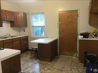 226 Prospect St Unit 1st Floor, Bristol, CT 06010
