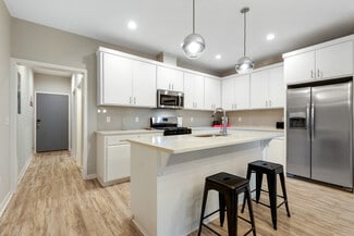 823 N Bronough St, Tallahassee, FL 32303