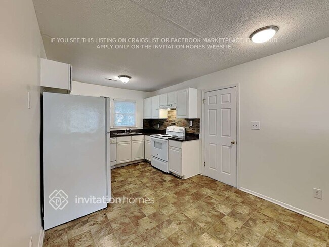 3452 Spring Terrace Ln, Charlotte, NC 28269 - photo 7