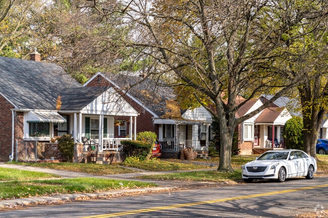Residents of Franklin will enjoy walking amongst dense foliage surrounding the neighborhood.