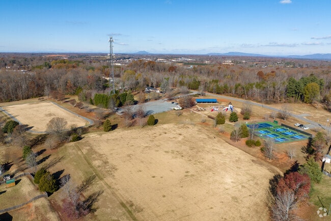 Oak Summit Park has a ton of space to run and play.