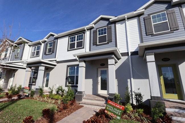 9416 Bolshoi Aly, Winter Garden, FL 34787 - photo 3