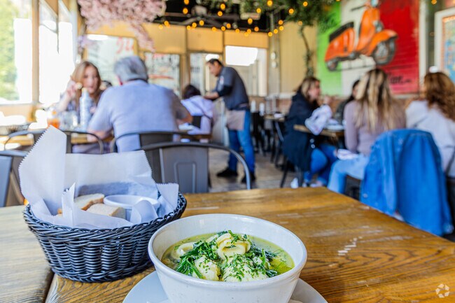 Eat Italian serves traditional and modern Italian dishes in Rossville.