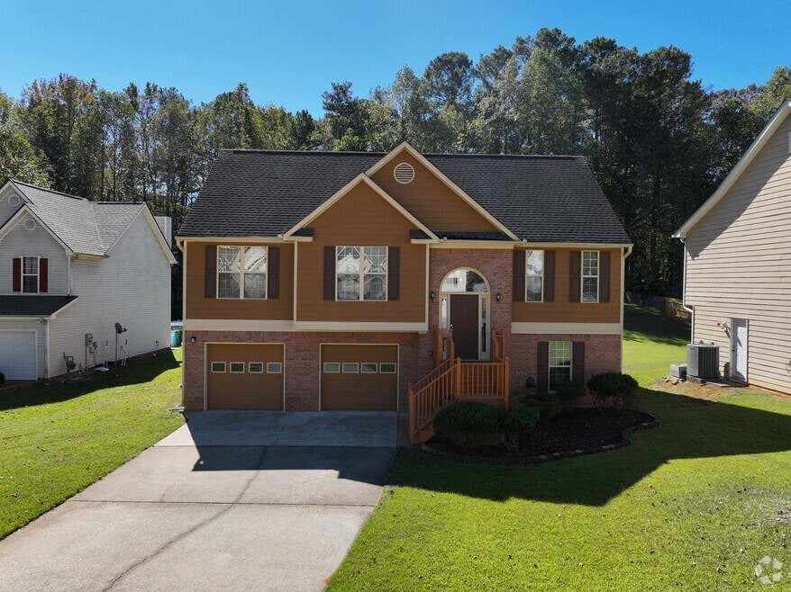 495 Tambec Trace NW unit 2, Lilburn, GA 30047 - photo 2