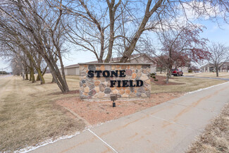 400 Stonefield Cir, Mauston, WI 53948