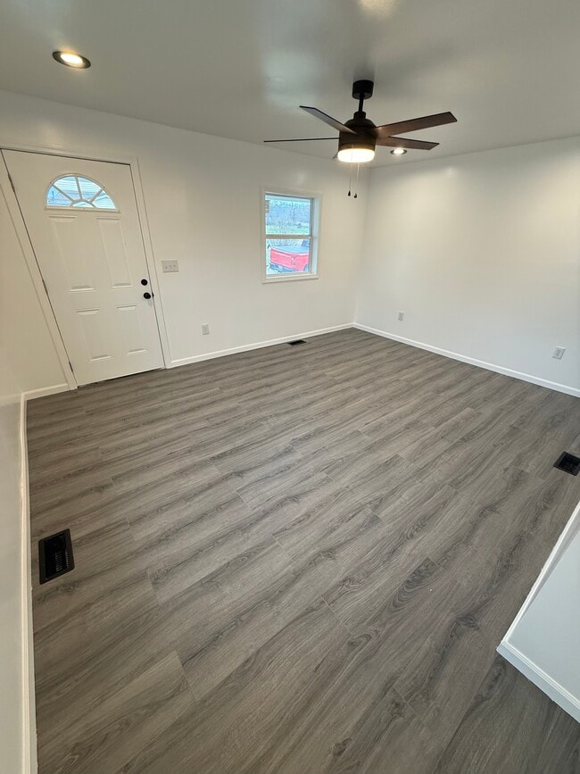 421 2nd St, Brownsville, PA 15417 - photo 2