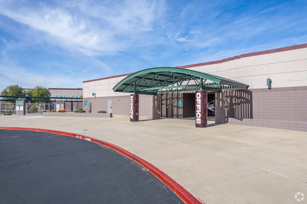 Mountain Ridge High School, Glendale AZ Rankings & Reviews