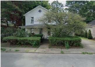 8 Ann St Unit 2F, Ellenville, NY 12428