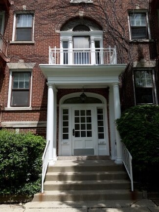 637 Library Place Unit 637 Library Place #3, Evanston, IL 60201