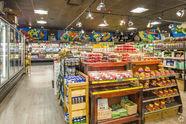 Lees Market in the Booth/Handy Four Corners neighborhood has the freshest produce around.