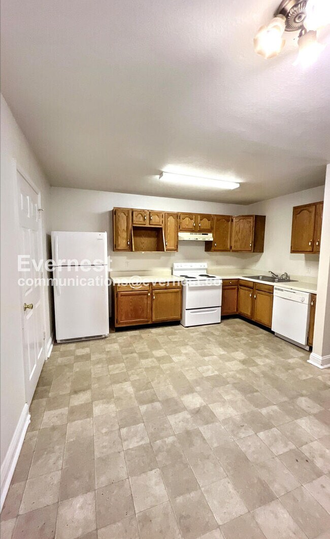 1313 E 31st St unit A, Chattanooga, TN 37407 - photo 2