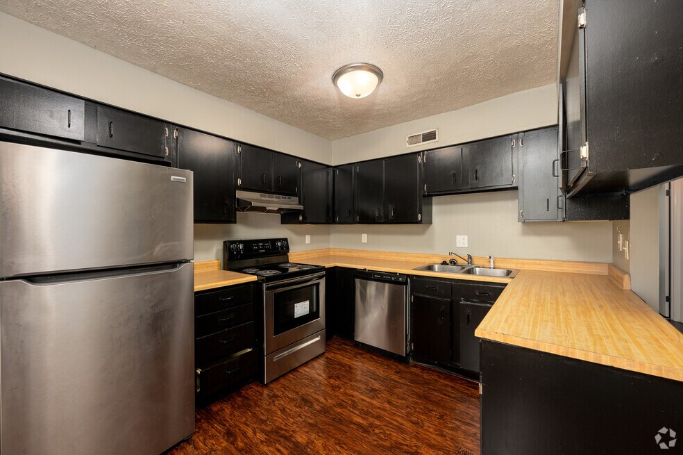 The Ridge 2, Lafayette, IN 47905 - photo 1