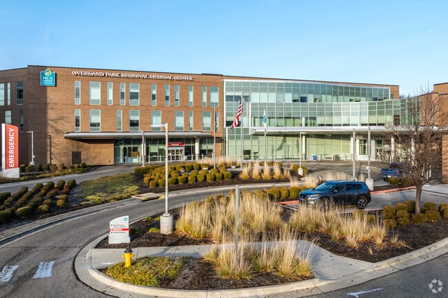 Overland Park's largest employer, with over 10,000 people, is HCA Midwest Health System.