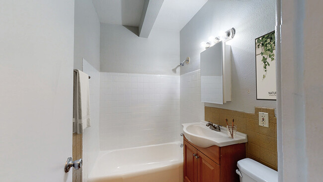 2BR/1BA