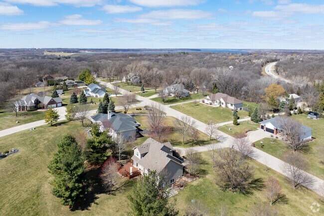 Saylorville is a suburban neighborhood north of Des Moines on Saylorville Lake.