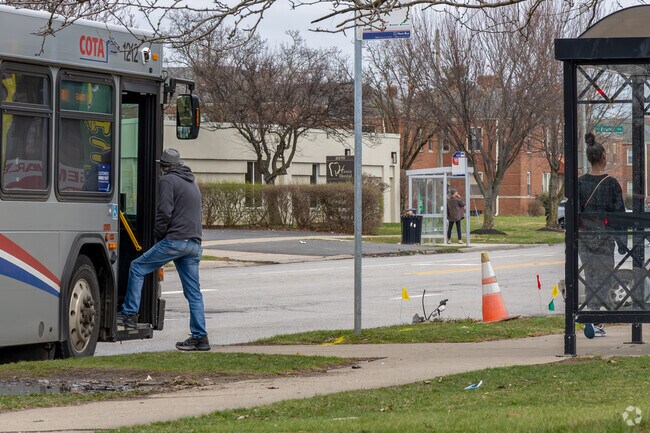 Many bus stops are located throughout Broadleigh.