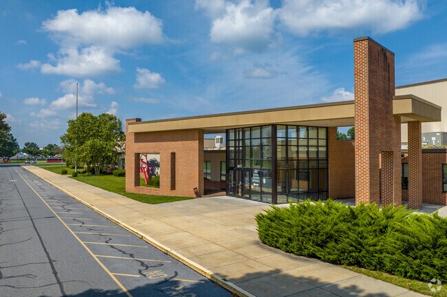 High school students of Leesport attend Schuylkill Valley High School.